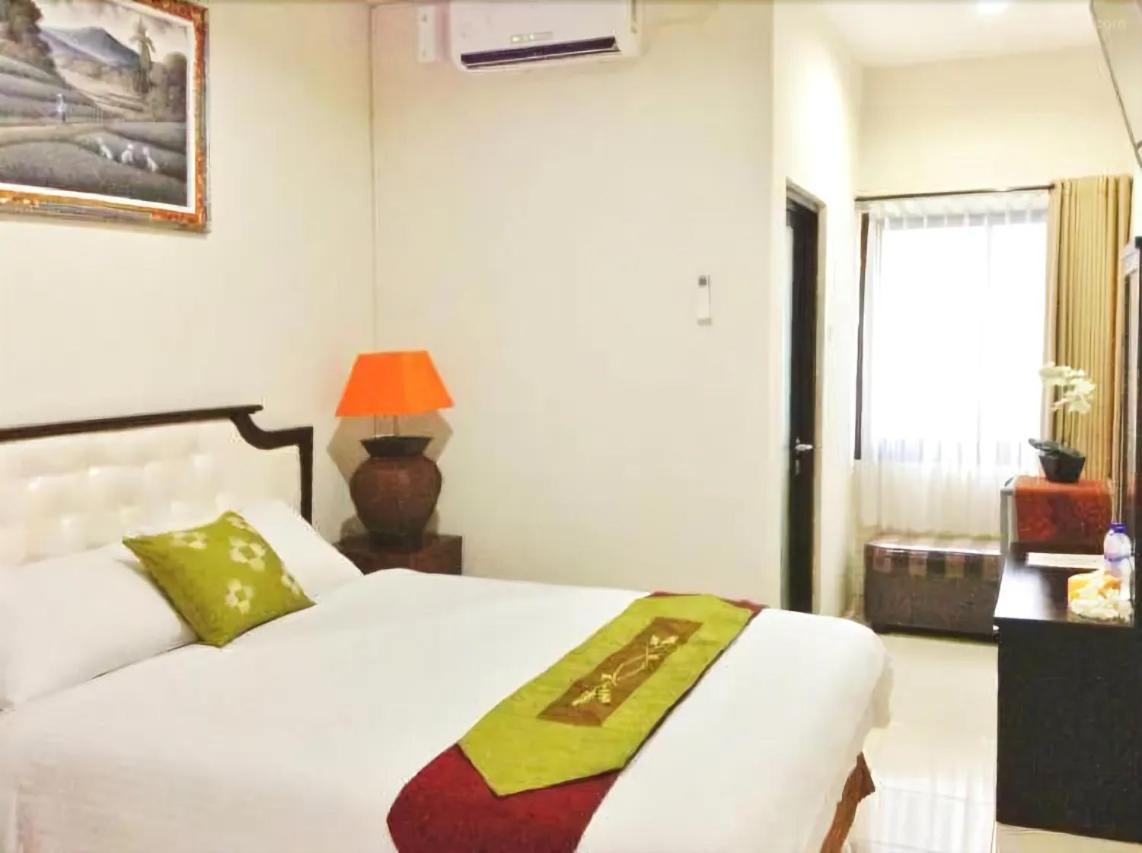 Tuban Torres Accommodation Kuta  Exterior photo